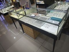 -光明眼镜·蔡司授权(徐泾店)