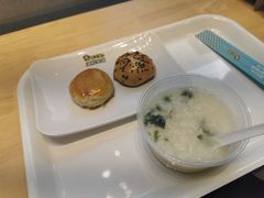 -灵芝妹子海鲜米线(劳动公园店)