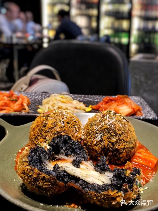 KCOOKING概念韩餐(世茂52+店)墨鱼芝士饭团图片