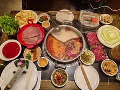 -周师兄大刀腰片火锅(洪崖洞旗舰店)