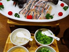 -东华假日酒店自助餐