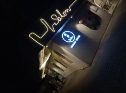 -苏豪路易士·嘉玛发廊