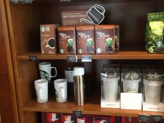 零售区-星巴克(深圳欢乐颂店)