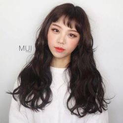 -时尚殿堂明星门店