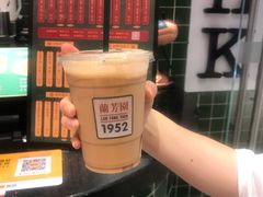 -兰芳园丝袜奶茶