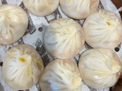 -馋三尺蟹粉小笼(人民广场店)