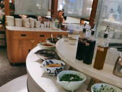 -三人行骨头王火锅(长寿店)