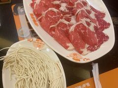 -呷哺呷哺(世贸.工三店)