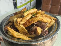 -嘎吧锅私家菜馆(新村十区店)