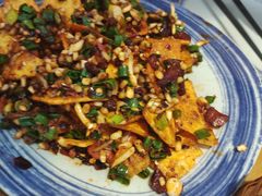 -包整·丝娃娃(一览甲秀楼风景店)