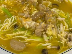 酸汤无骨猪手-传奇酒楼