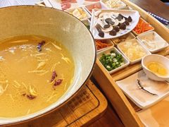 -芸南道·过桥米线(昆明老街旗舰店)