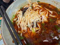 -百春原湖南牛肉粉(百联世纪店)
