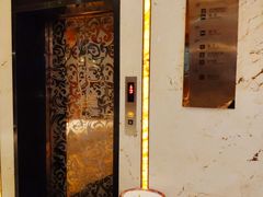 -蓝蔻酒店(深圳东站布吉万象汇店)