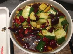 -龙巢盱眙龙虾·牛蛙·烧烤宵夜(八卦岭店)