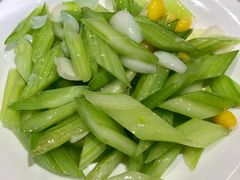 西芹百合炒白果-顺风海鲜港(金玉兰店)