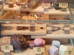 -麦当劳(普陀香溢花城店)