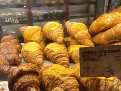 芝士牛角-PAPER STONE BAKERY(天环店)