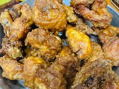 -BHC炸鸡(明洞总店)