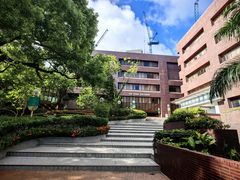 -香港大学