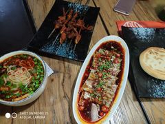 -小杨烤肉(朱雀店)