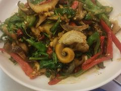 -木柴豆腐·活海鲜·鲁菜(岚山路店)