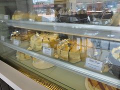 -Nadeje(Plaza Mahkota)