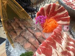 -湊湊火锅·茶憩(南京东路悦荟店)