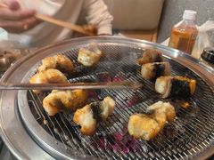 -围炉肉舍•炭烤活鳗•丹东海鲜烤肉(步行街店)