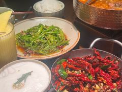 -浩海火燒雲傣家菜(芮欧百货店)