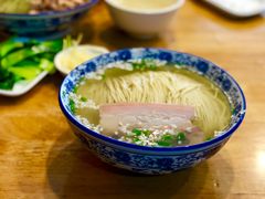 枫镇大肉面-裕兴记·三虾面(西北街总店)