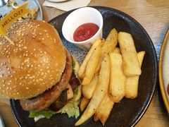 德国盘肠汉堡-HELLO 27 意面·沙拉·帕尼尼