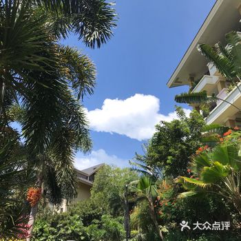 坐落在半山腰的清静之地