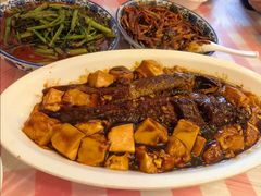 红烧豆腐烩黄鱼-玲珑餐厅(陕西南路店)