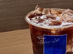 绯色月光-瑞幸咖啡(外滩SOHO店)
