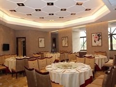 -丰顺宝丰酒店温泉