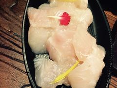 -老牌坊云南鱼豆花火锅(嵩山店)