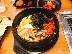 传统石锅拌饭-肉甲韩国木炭烤肉(新壹街1店)