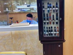 -亨得利名表服务中心(上海湾店)