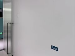 -登特口腔医院(鼓楼东街口店)