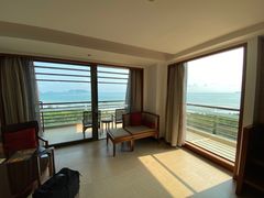 -三亚湾海居铂尔曼度假酒店