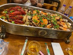 -老东镇啤酒屋海鲜加工·蒸汽海鲜·海鲜烧烤(台东店)