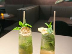 -Oasis Bar & Grill