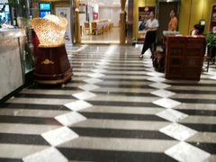 -威哥美食(迈科国际店)