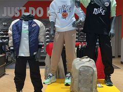 -南京商厦