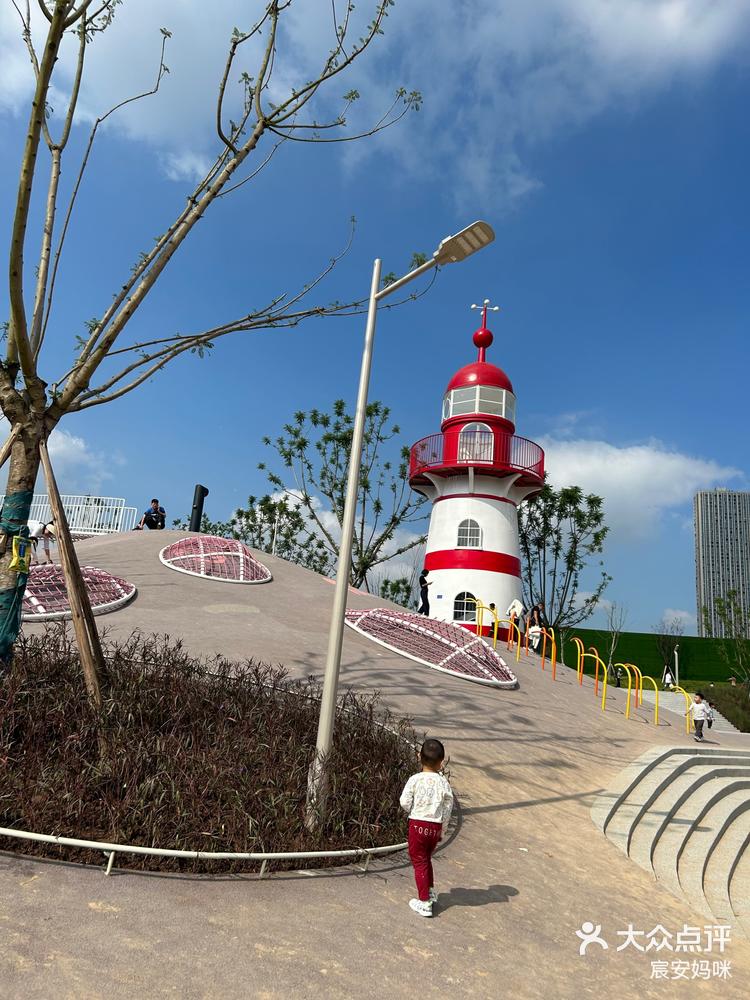 礼嘉龙塘湖公园