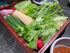 -五谷丰登农家院·地道胶东菜·海鲜烧烤(威海店)