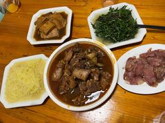-山里人家土菜馆(茅山店)