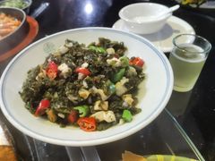 地衣炒豆腐-好灶头妈妈菜·柴火灶台鱼·千岛湖土菜地标美食