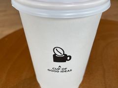 燕麦拿铁-Seesaw Coffee(朝阳大悦城店)